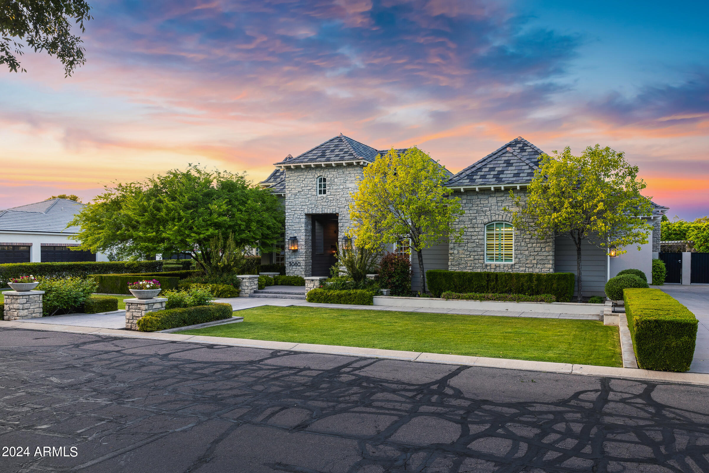 CIRCLE G AT HIGHLANDS WEST - Residential