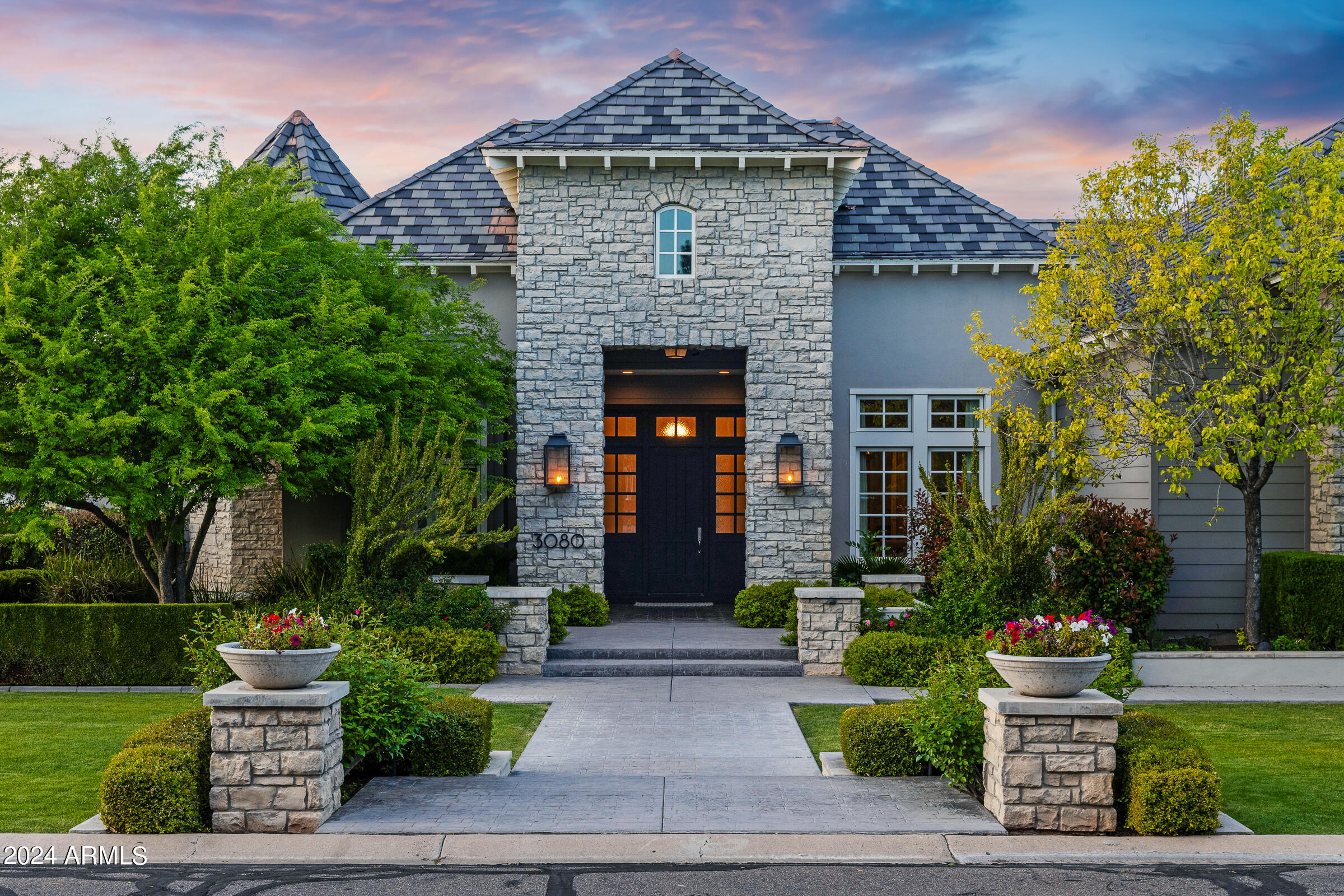 CIRCLE G AT HIGHLANDS WEST - Residential