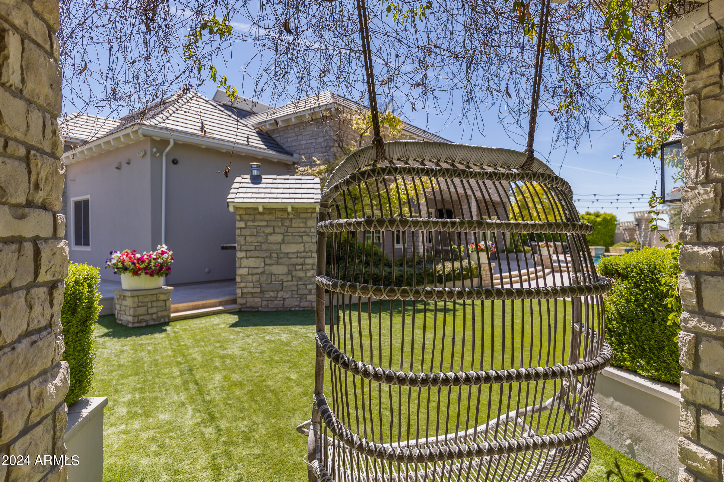 CIRCLE G AT HIGHLANDS WEST - Residential