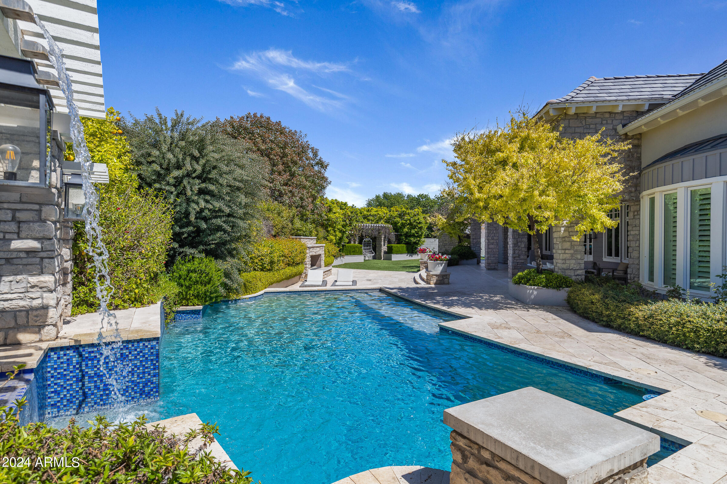 CIRCLE G AT HIGHLANDS WEST - Residential