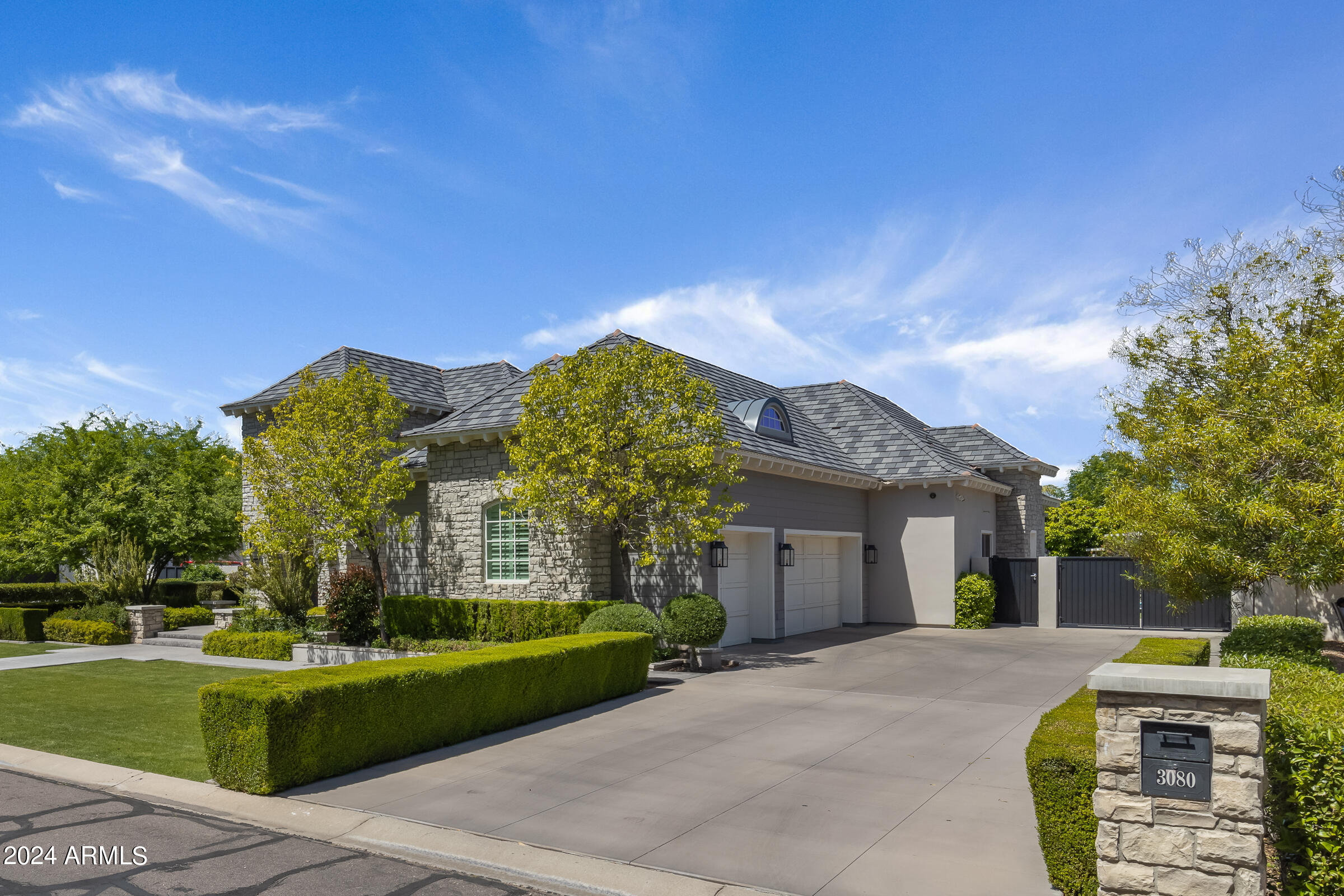 CIRCLE G AT HIGHLANDS WEST - Residential