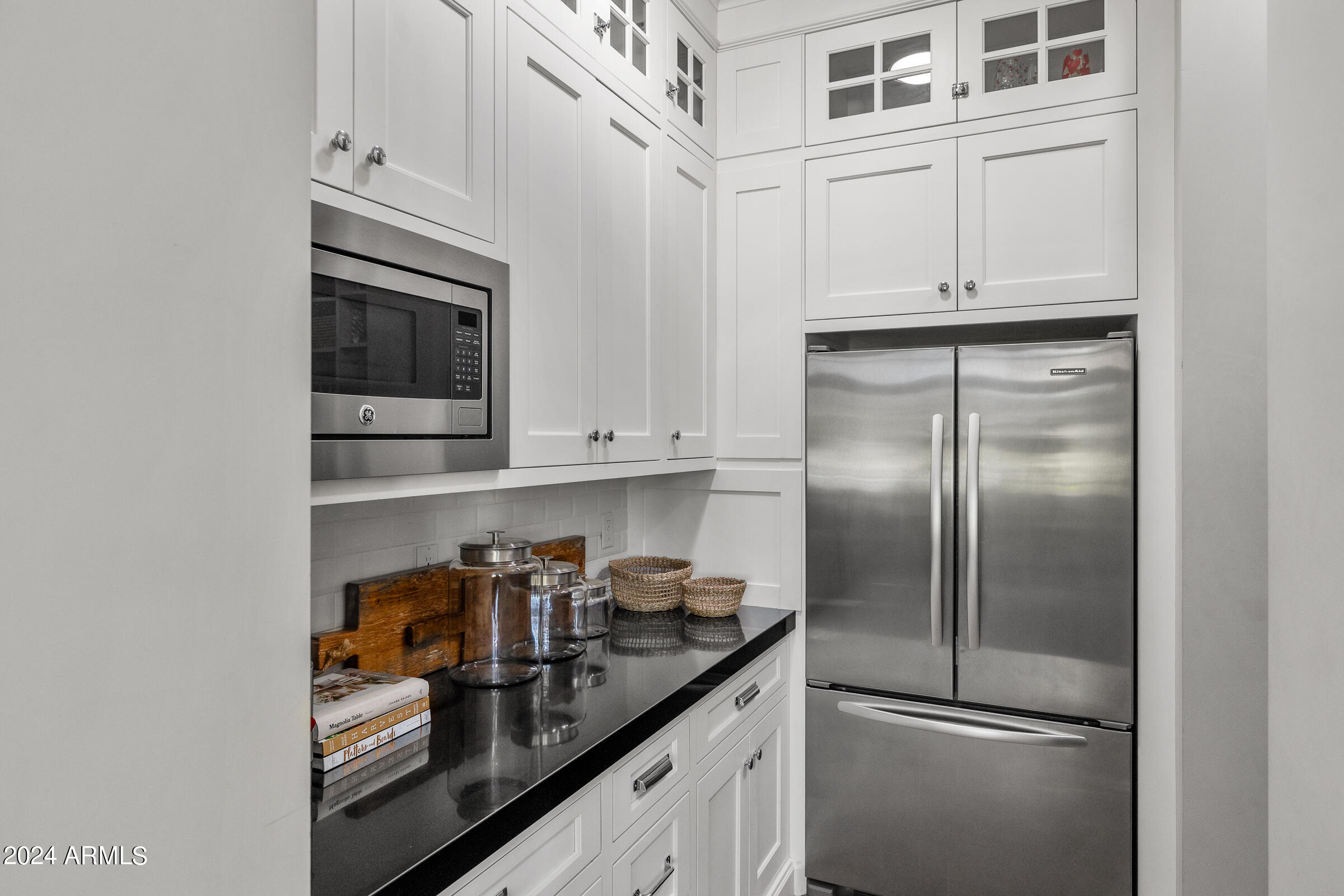 CIRCLE G AT HIGHLANDS WEST - Residential