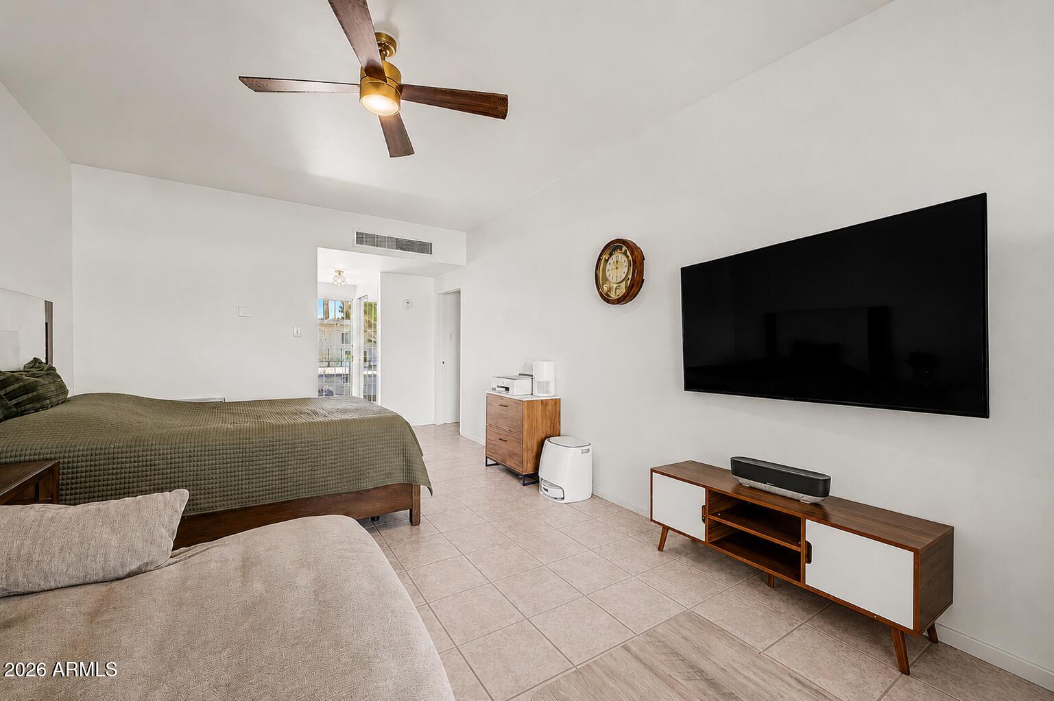 SCOTTSDALE CONDOMINIUMS AMD - Residential