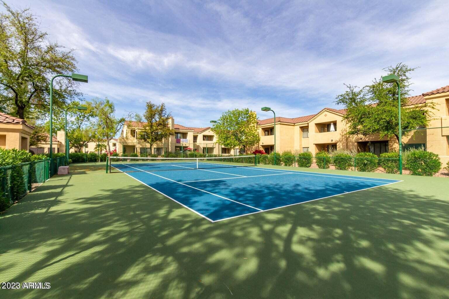 SIENNA CONDOMINIUMS - Residential Lease