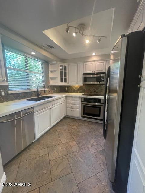 SIENNA CONDOMINIUMS - Residential Lease