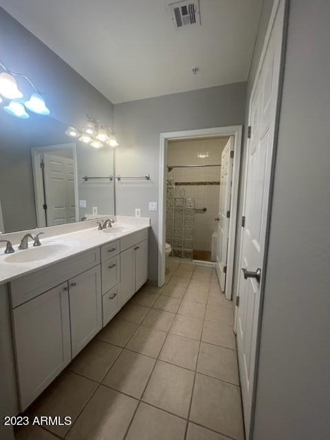 SIENNA CONDOMINIUMS - Residential Lease