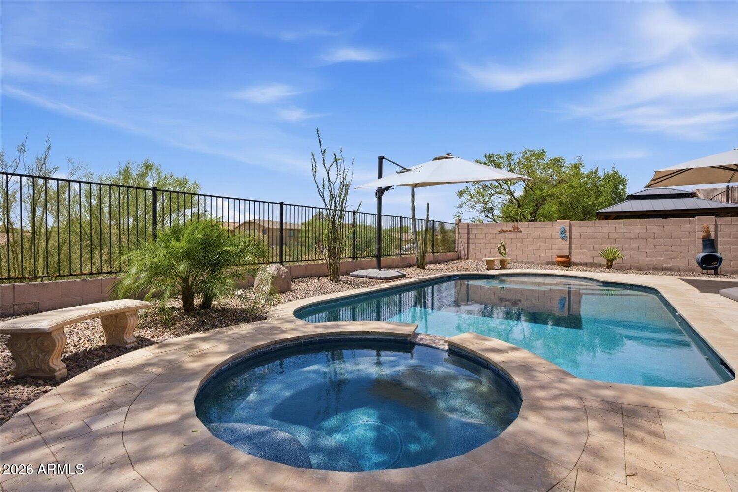 CAREFREE CROSSING - Residential