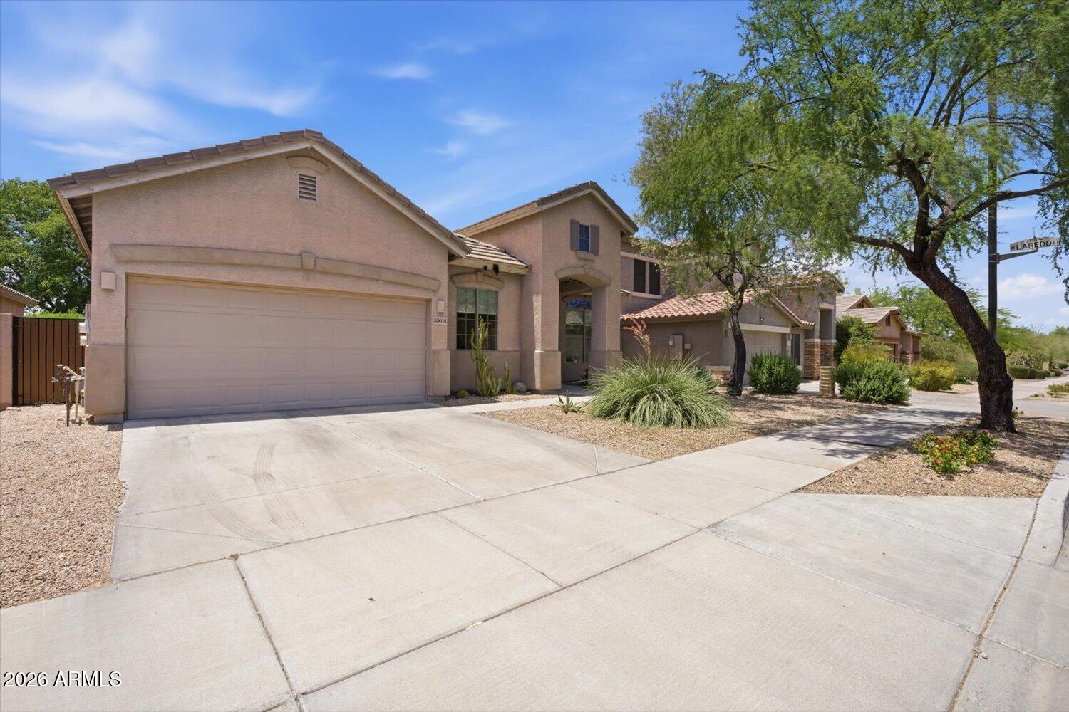 CAREFREE CROSSING - Residential