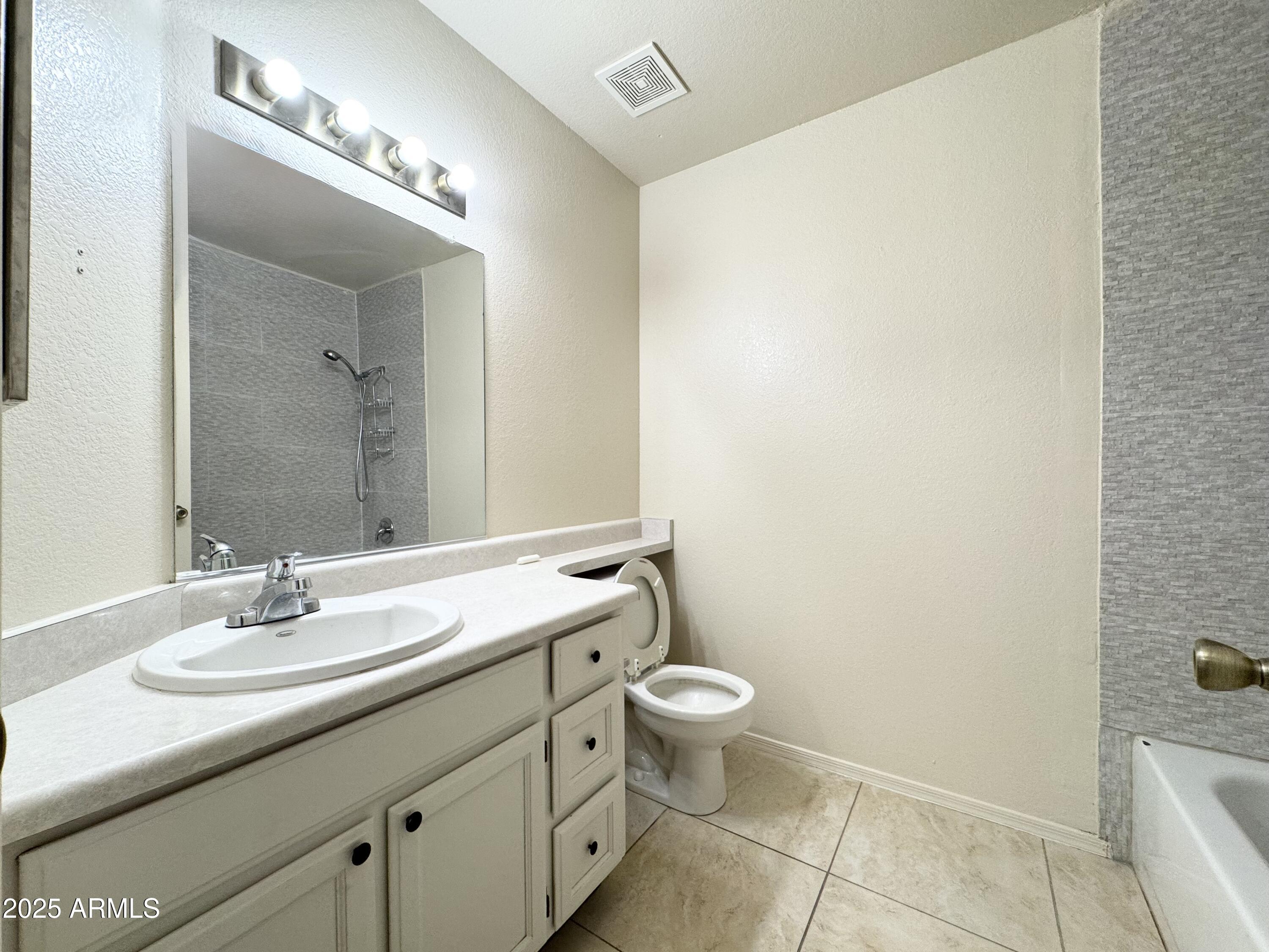 MISSION HILLS ESTATES PHASE 4 - Residential