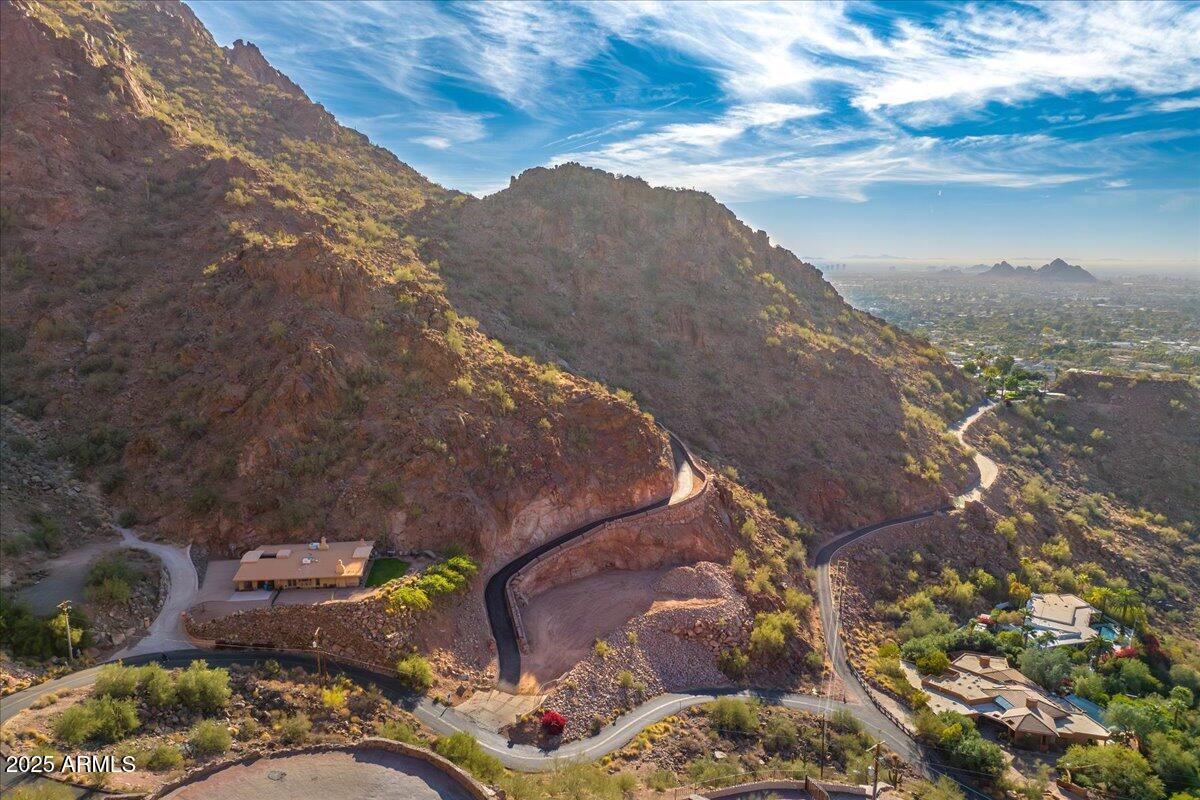 RED ROCK NORTH - Land
