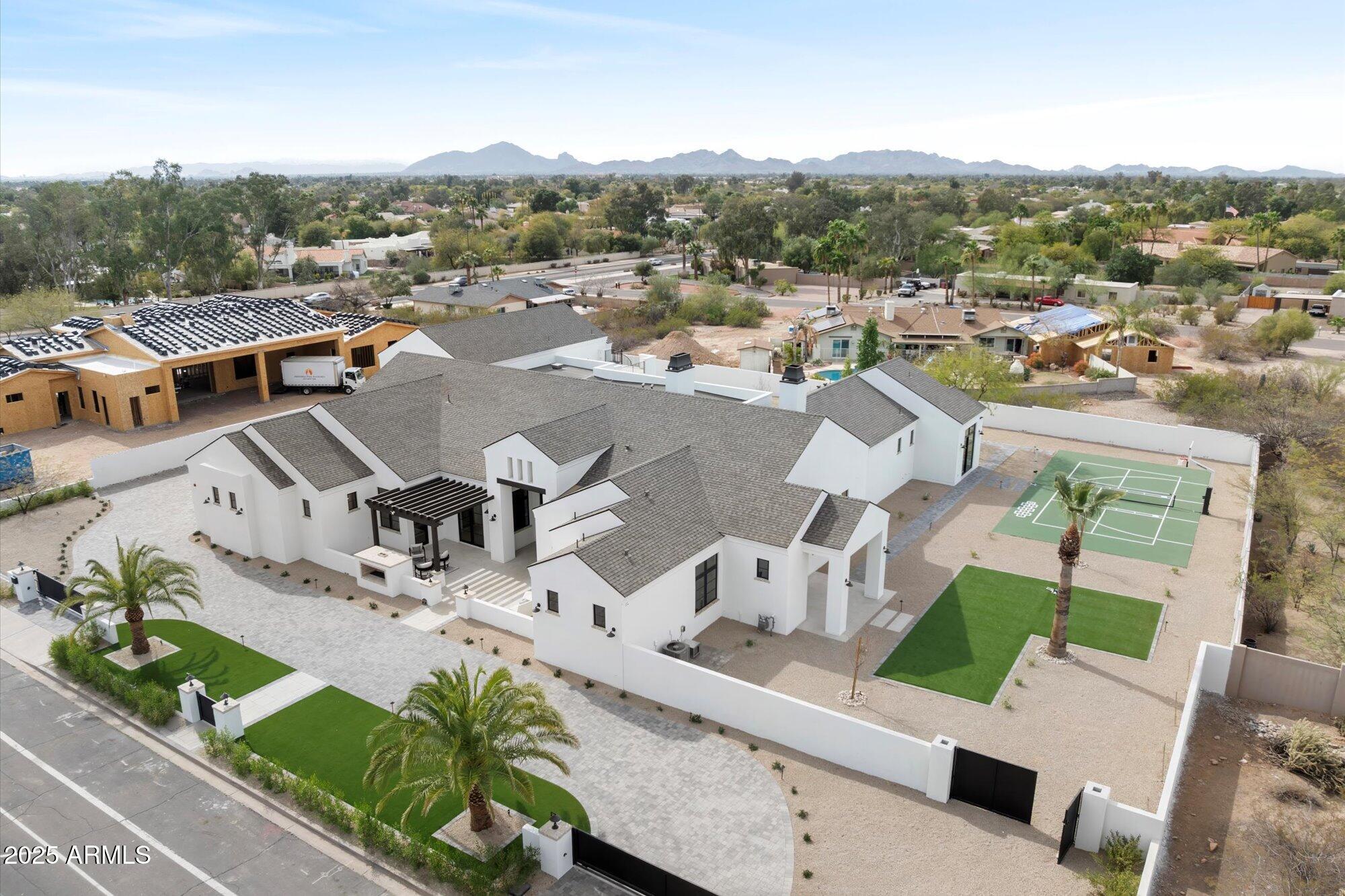 TIERRA DE LOS ARCOS - Residential