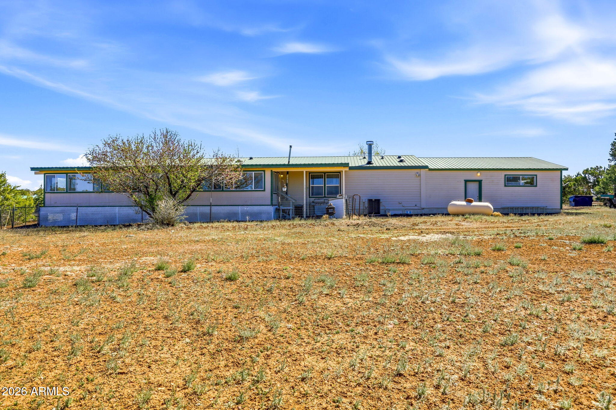 (0830) MOB HOME, NOT SUBDIV - Residential