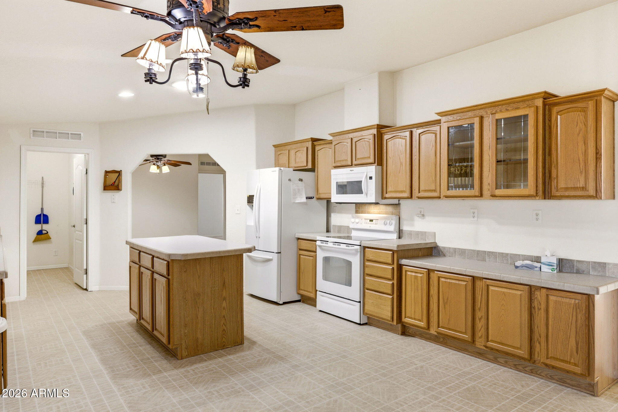 (0830) MOB HOME, NOT SUBDIV - Residential