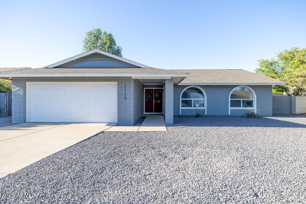 DOBSON ESTATES 3 - Residential Lease
