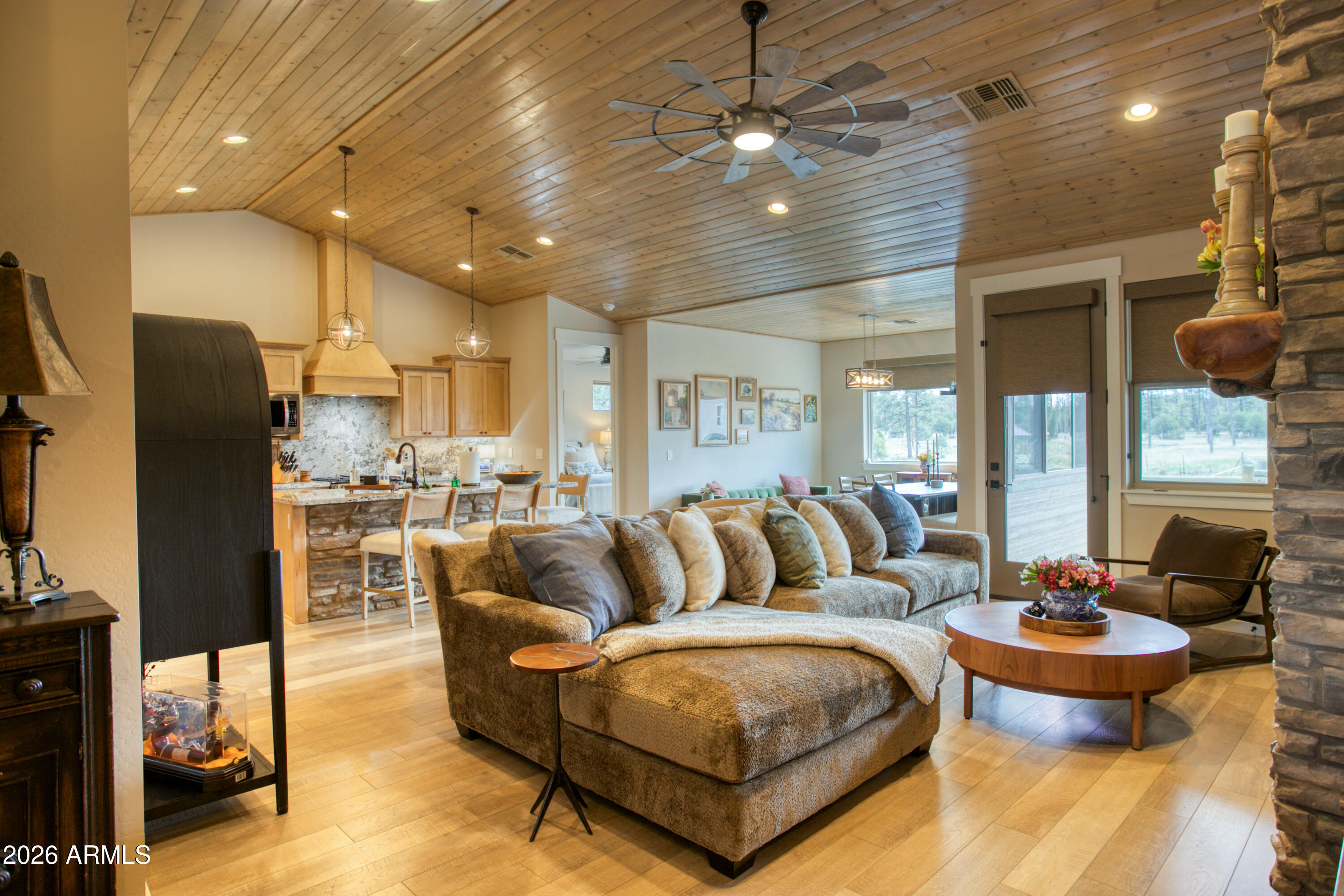 ELK SPRINGS - Residential