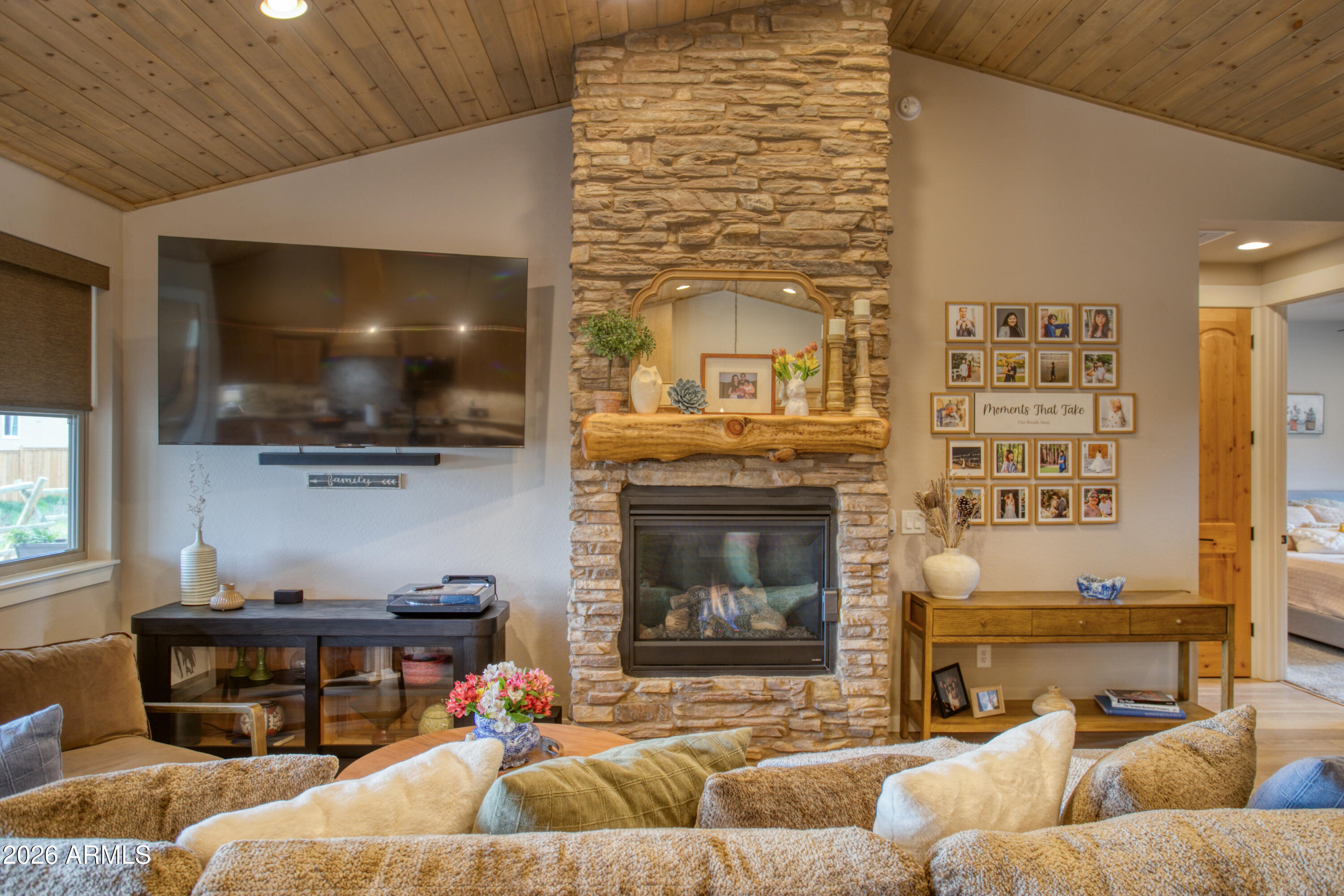 ELK SPRINGS - Residential