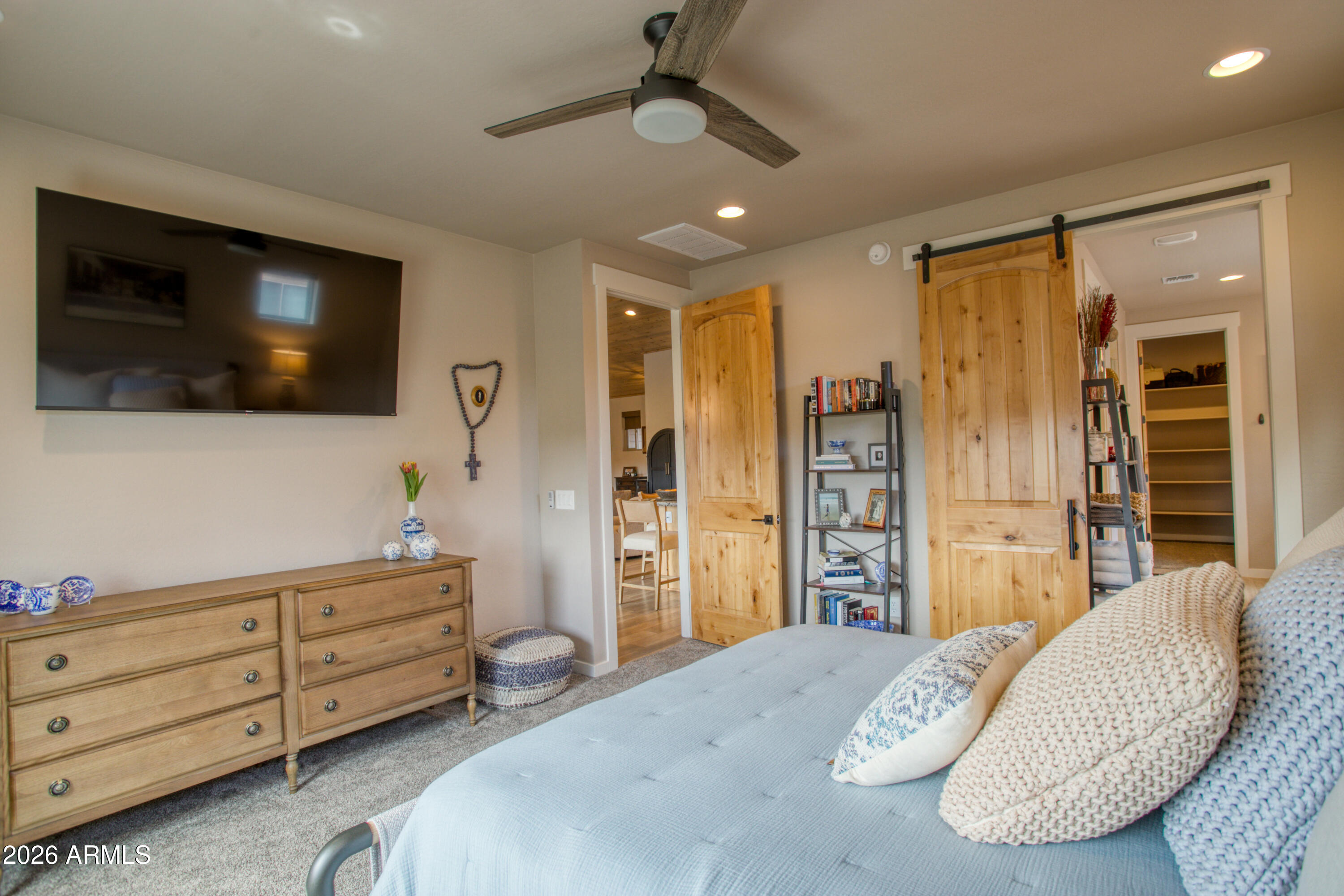 ELK SPRINGS - Residential