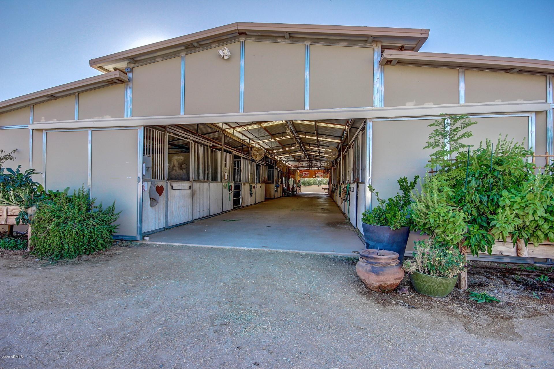 Arabian 5 Acre Estates - Residential