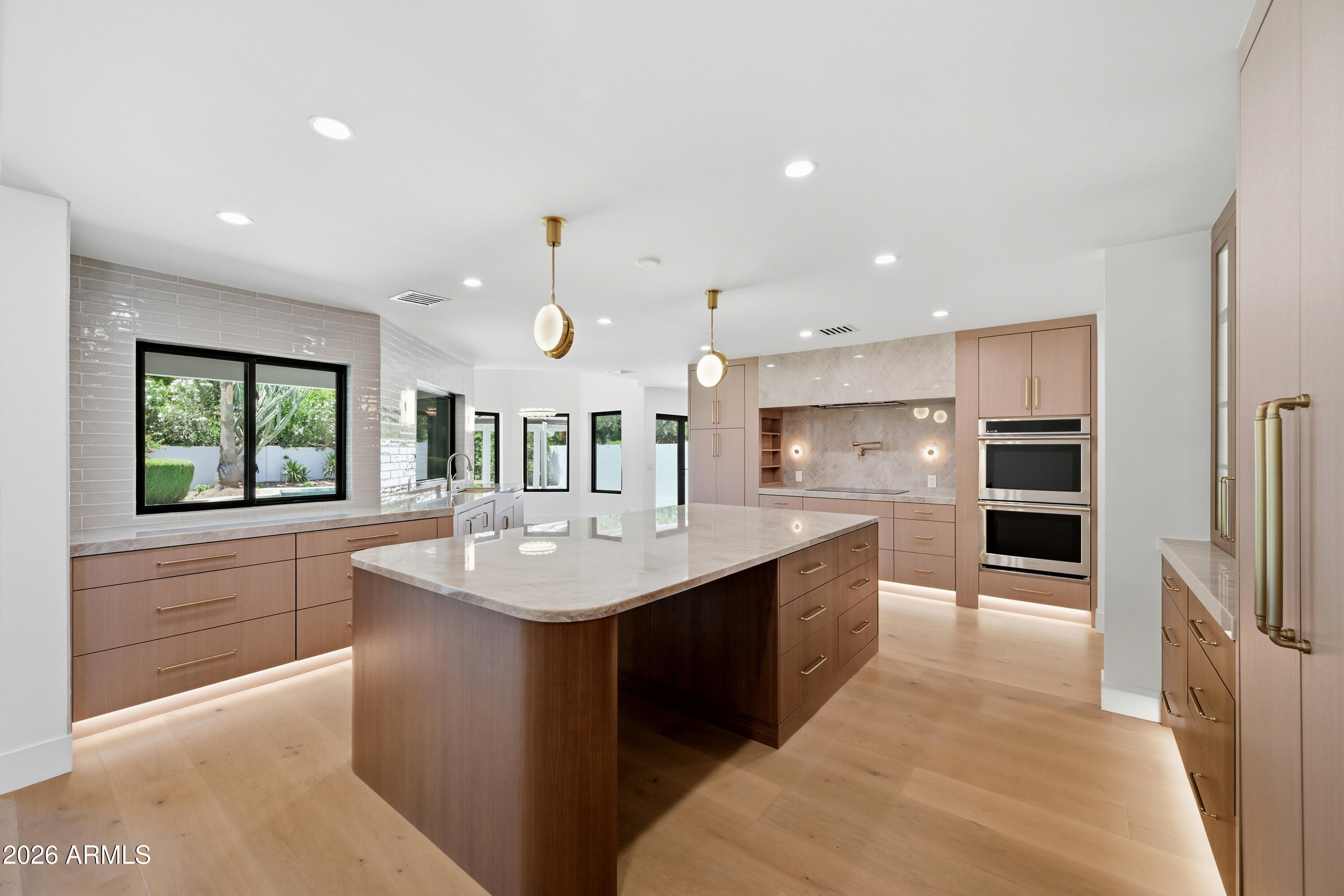 VISTA DEL LAGO - Residential