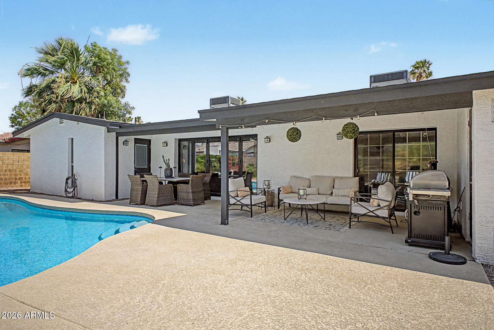 TAMI ESTATES - Residential Lease