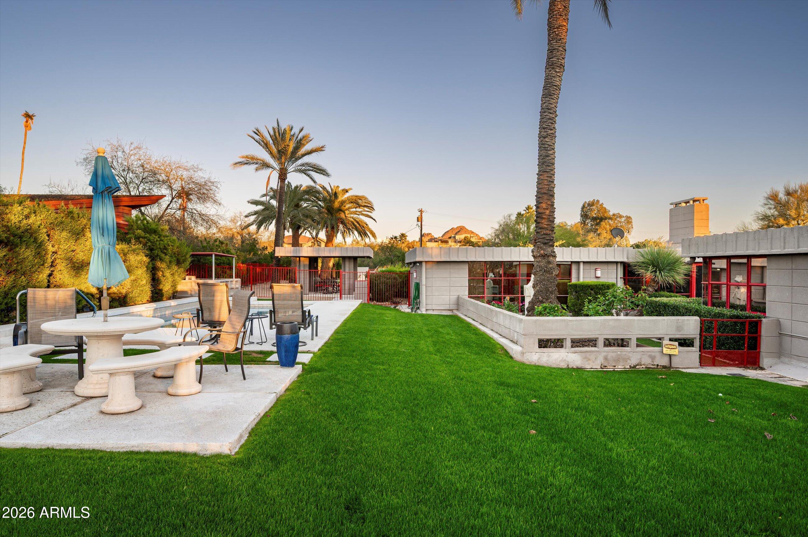 ALTA VISTA PARK - Residential