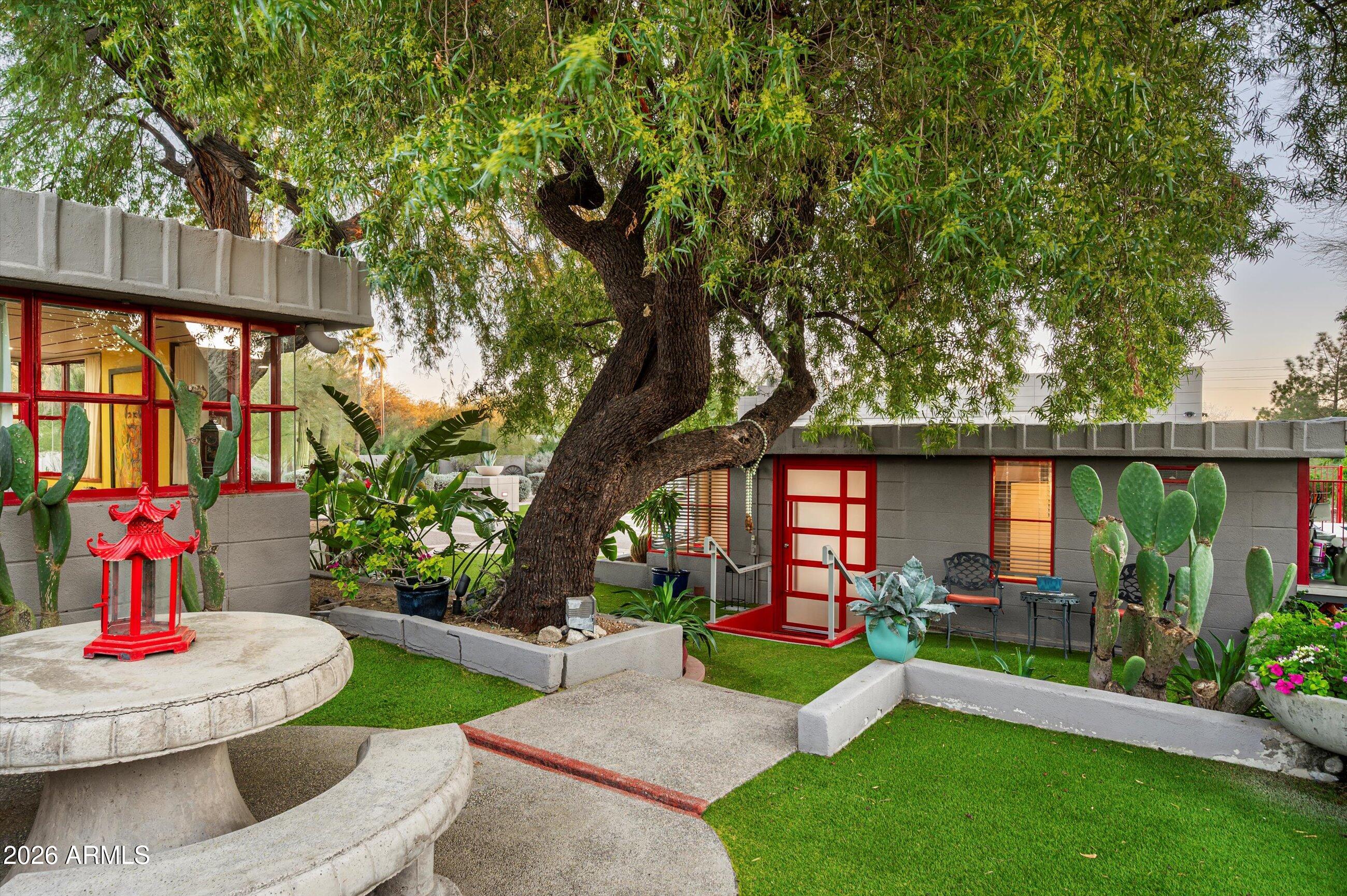 ALTA VISTA PARK - Residential