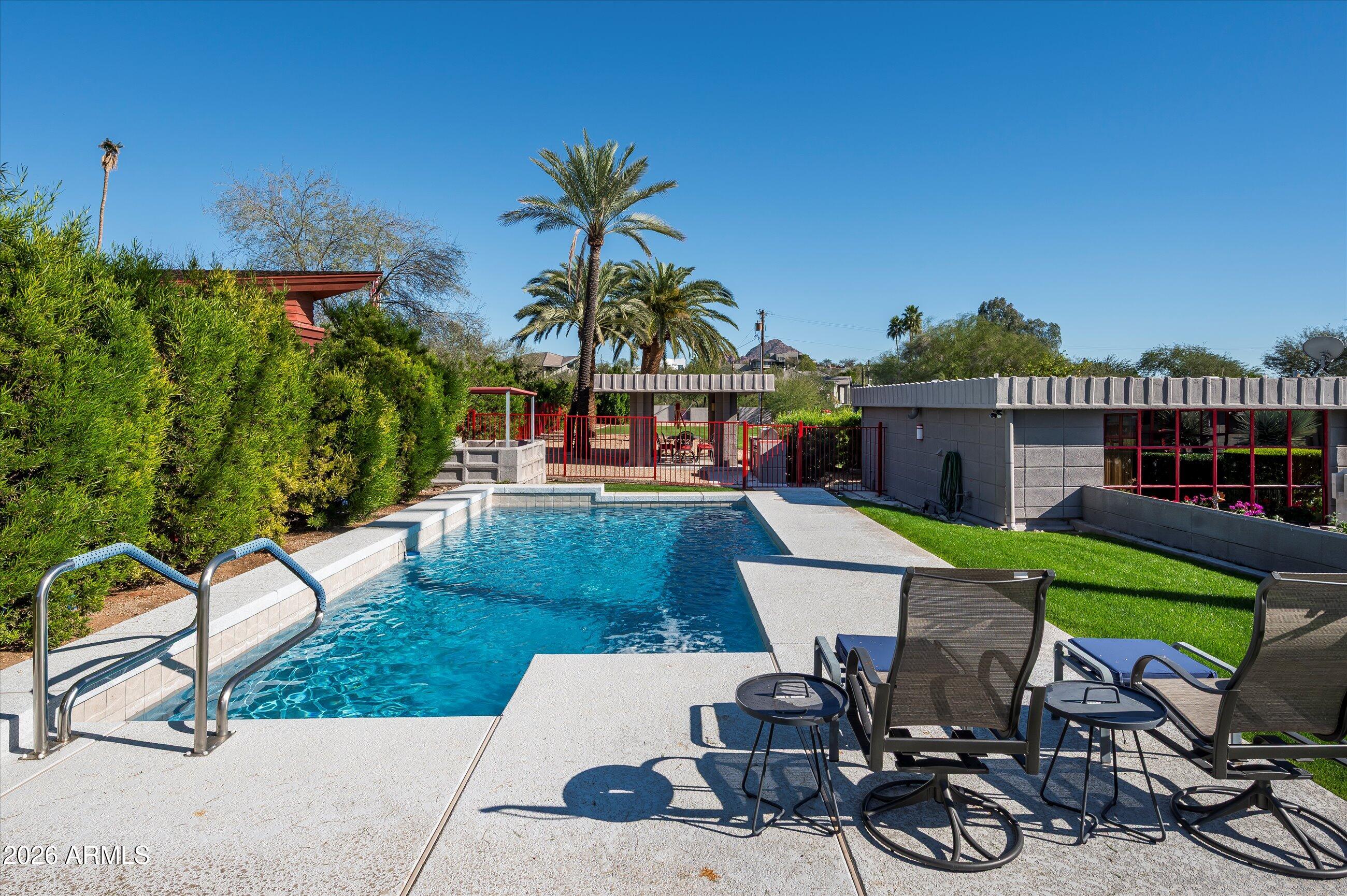 ALTA VISTA PARK - Residential