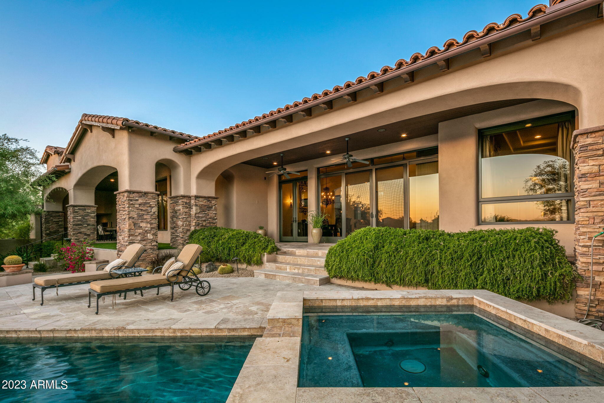 Mirabel Club - Residential