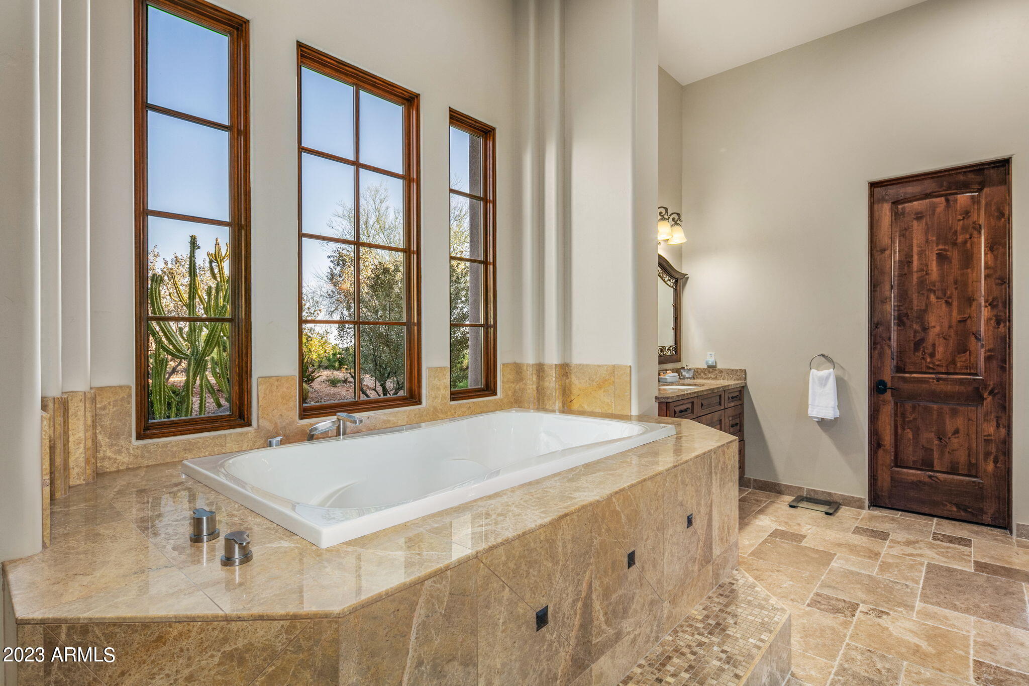 Mirabel Club - Residential