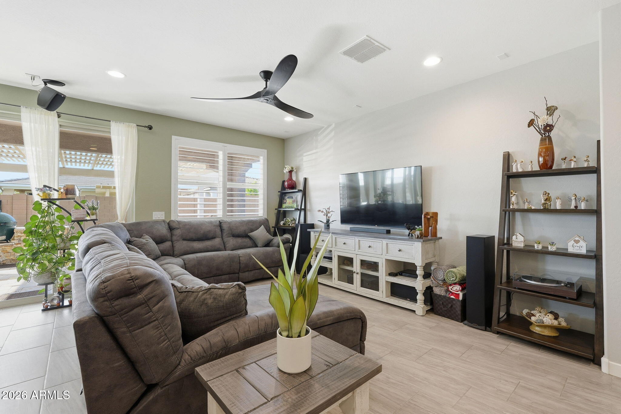 PERALTA CANYON - Residential