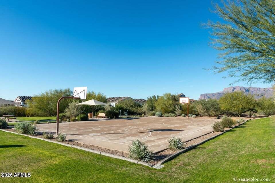 PERALTA CANYON - Residential