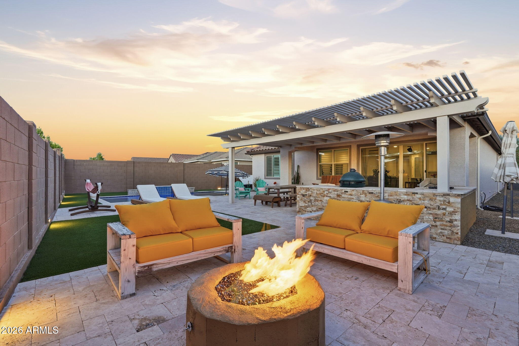 PERALTA CANYON - Residential