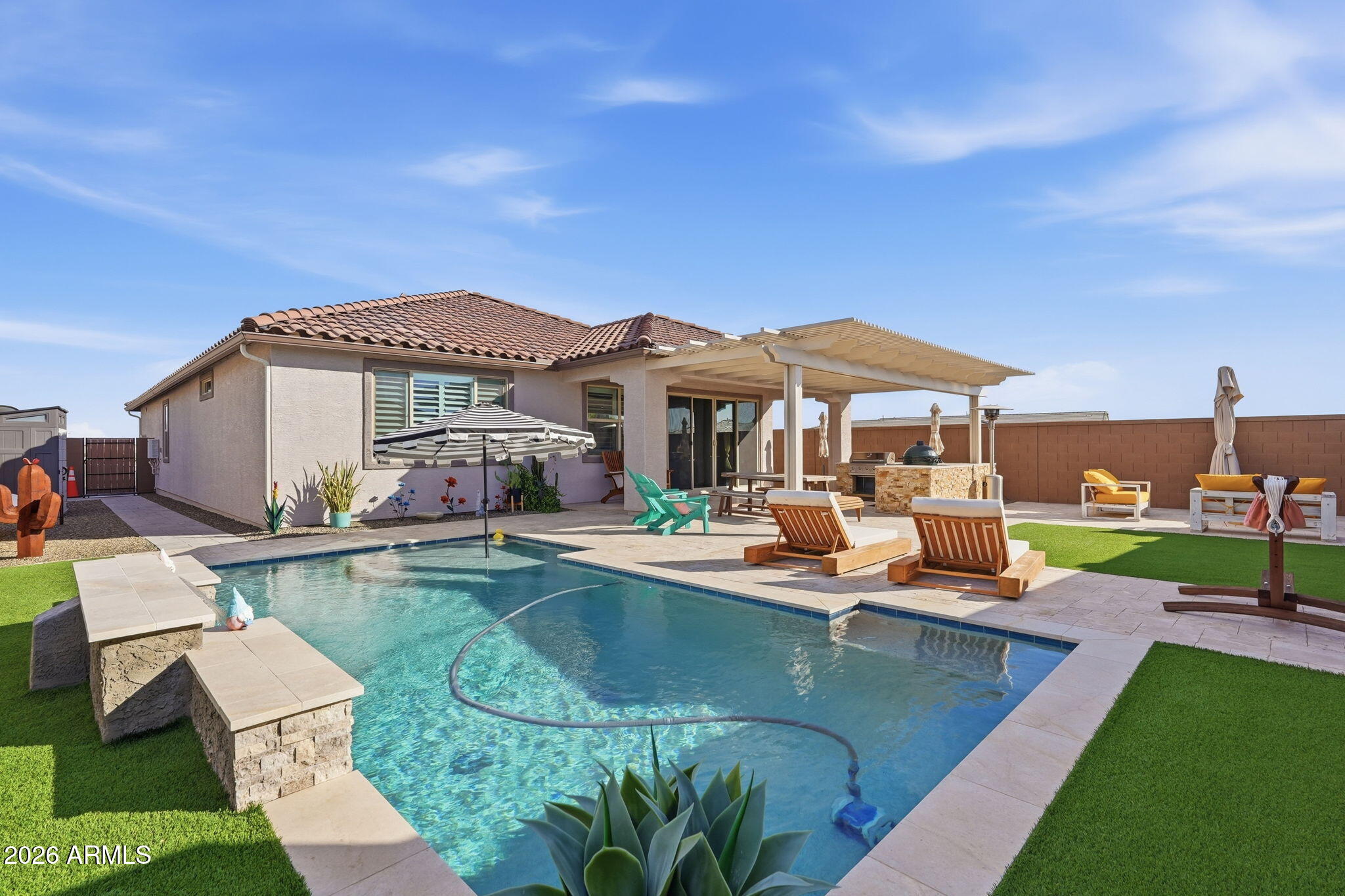 PERALTA CANYON - Residential
