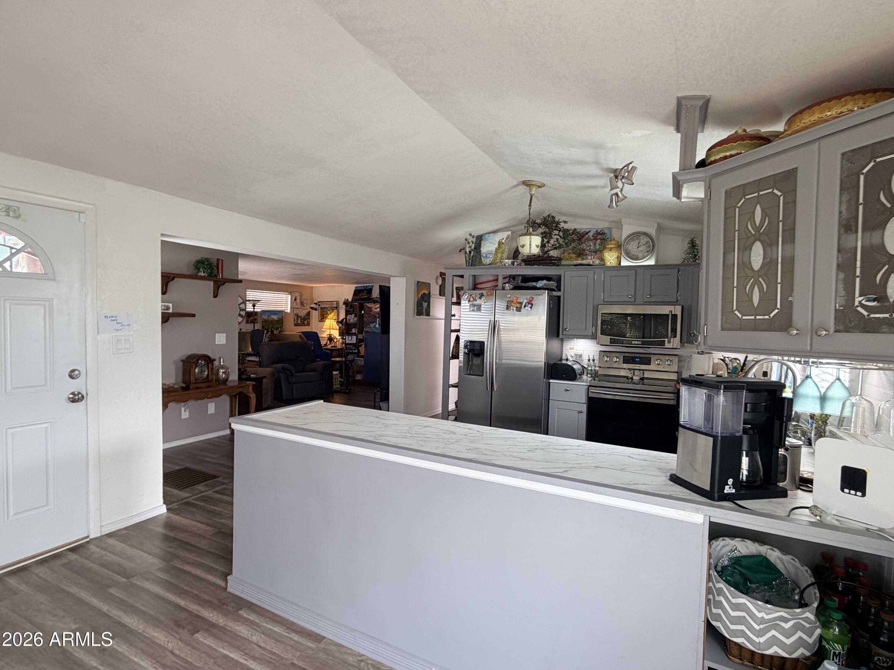 BROADWAY ESTATES - Residential