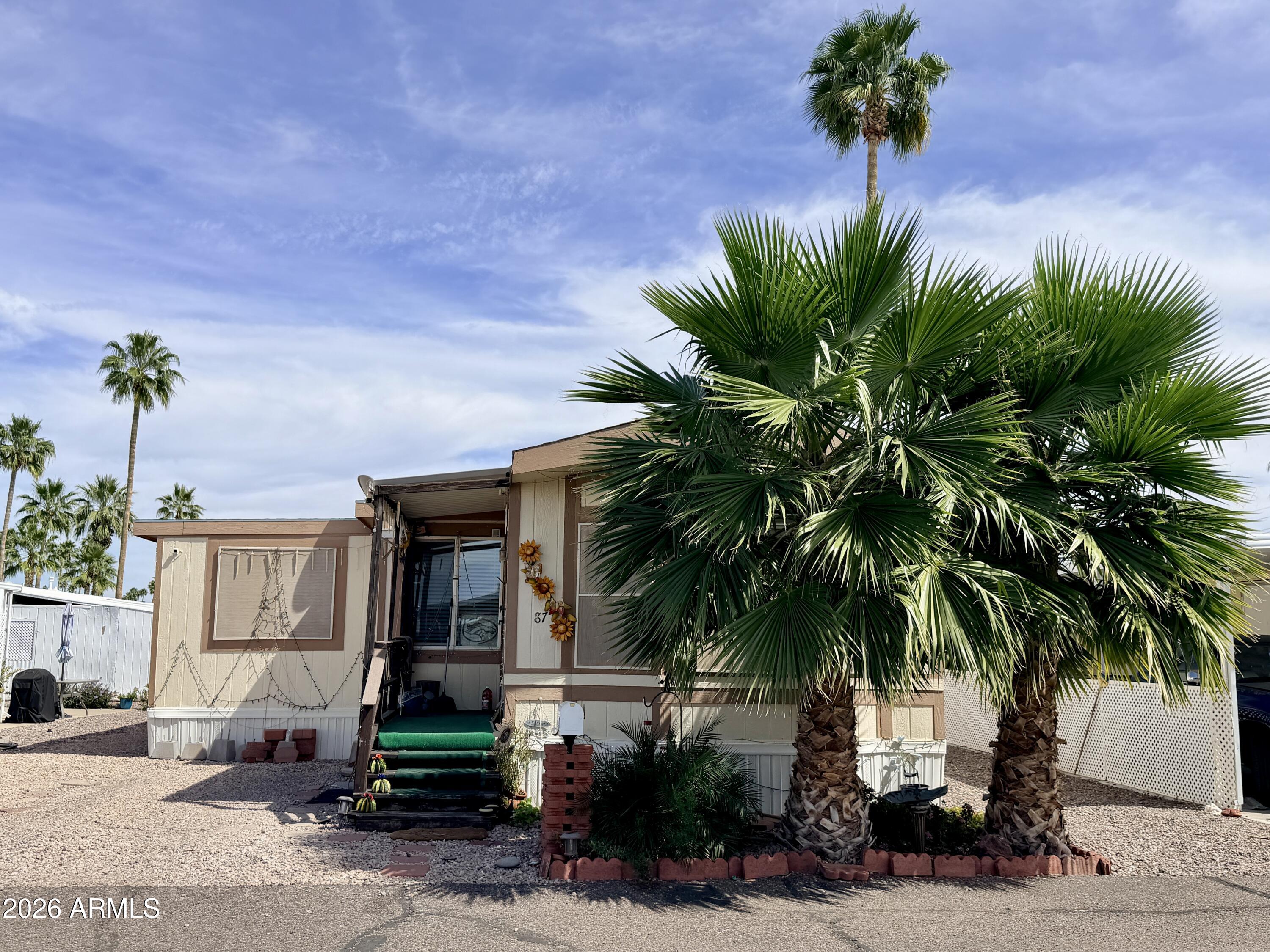 BROADWAY ESTATES - Residential