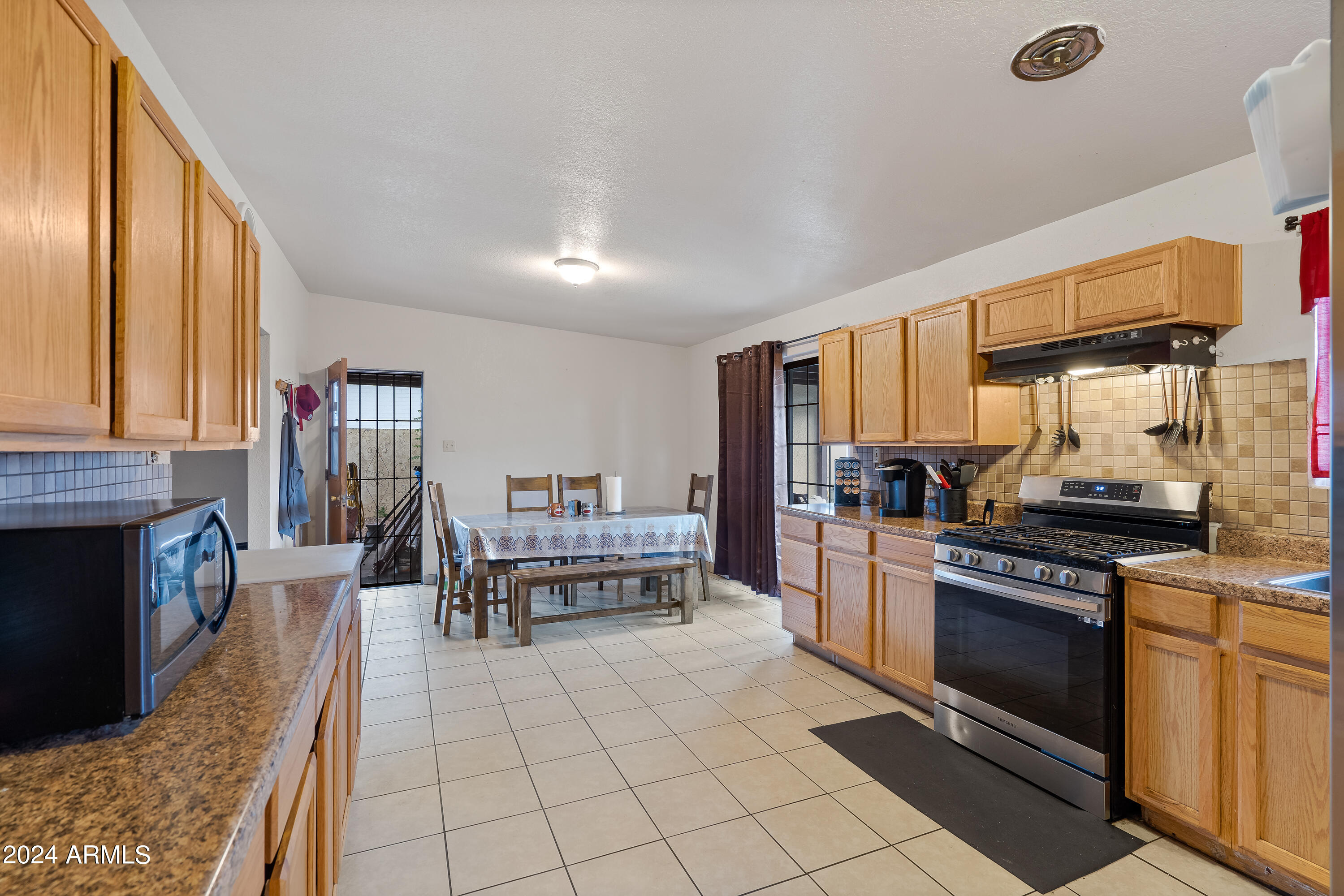 GARDEN CANYON HEIGHTS RESUB - Residential