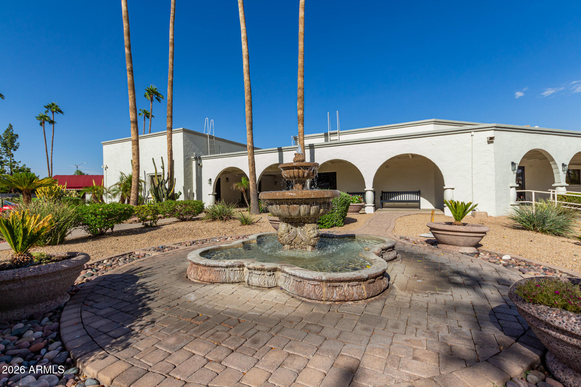 SCOTTSDALE SHADOWS - Residential