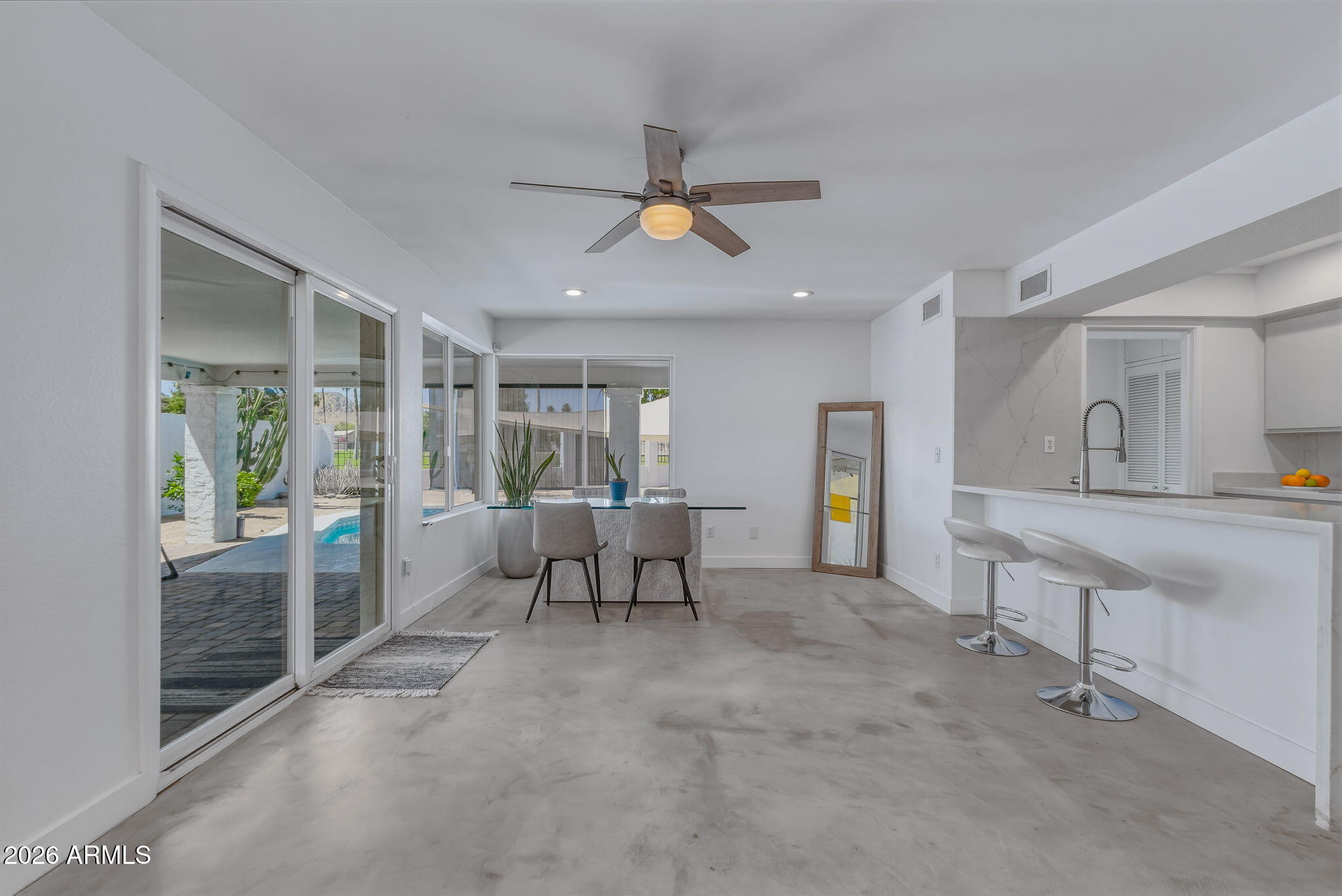 DESERT GARDENS - Residential
