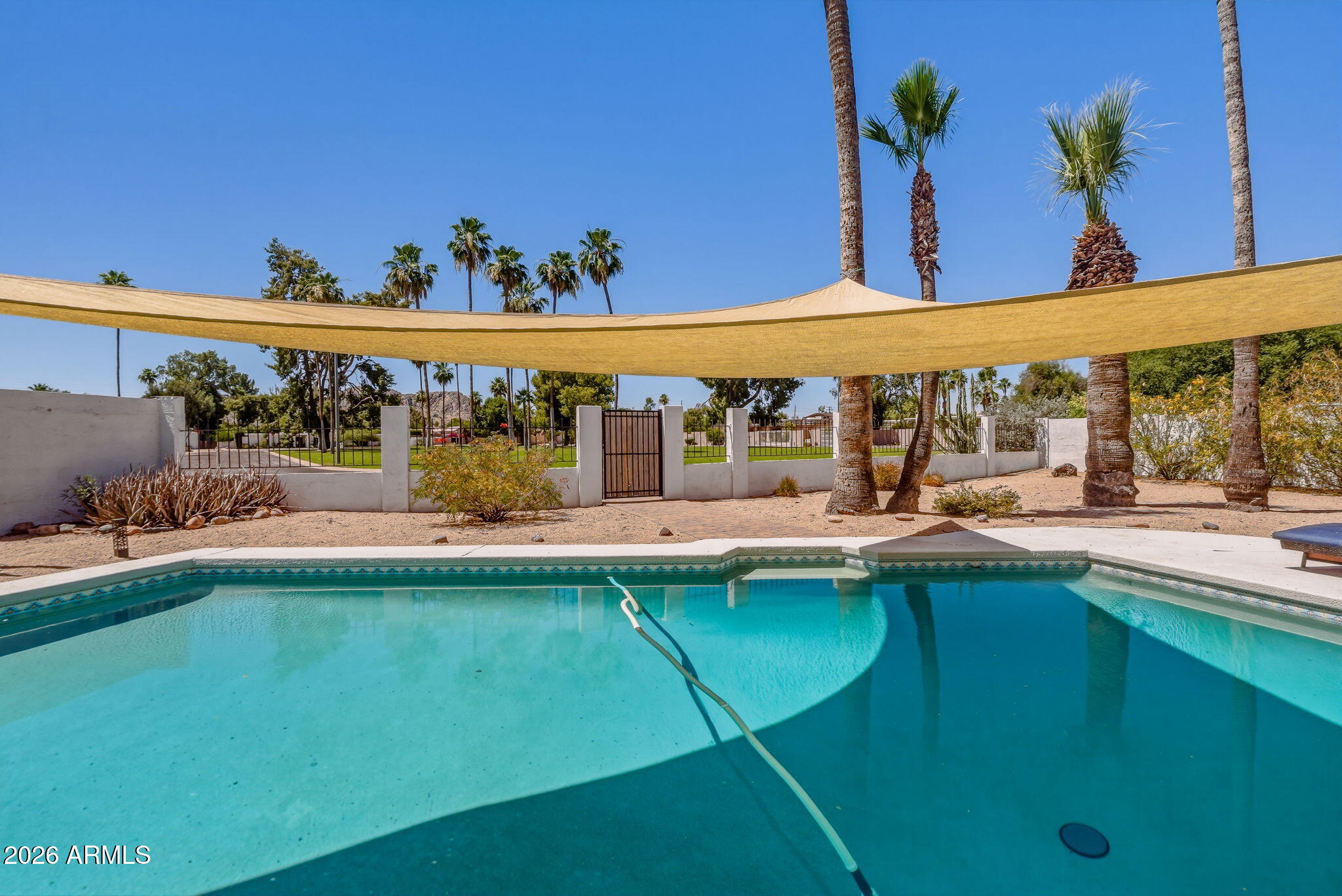 DESERT GARDENS - Residential