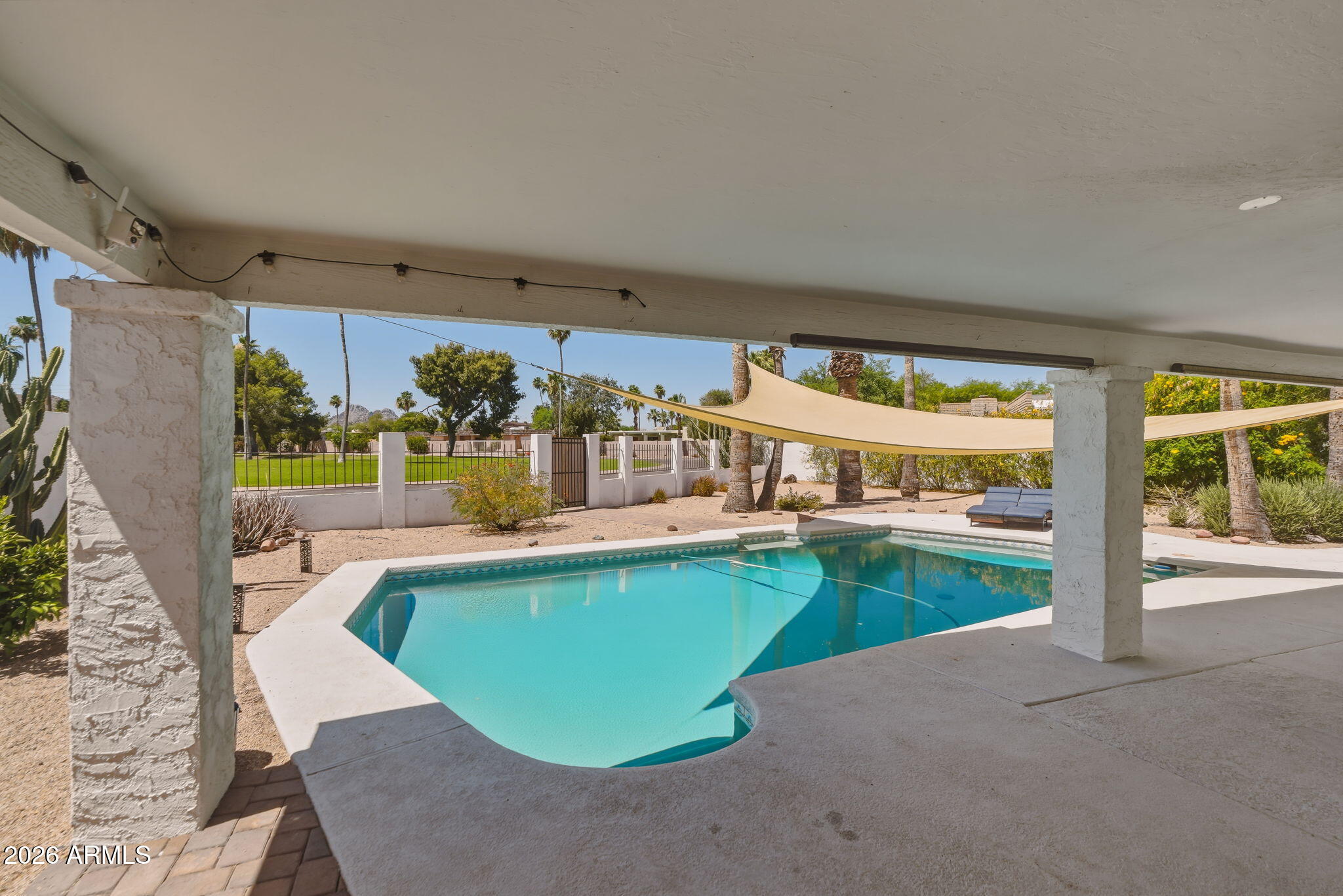 DESERT GARDENS - Residential