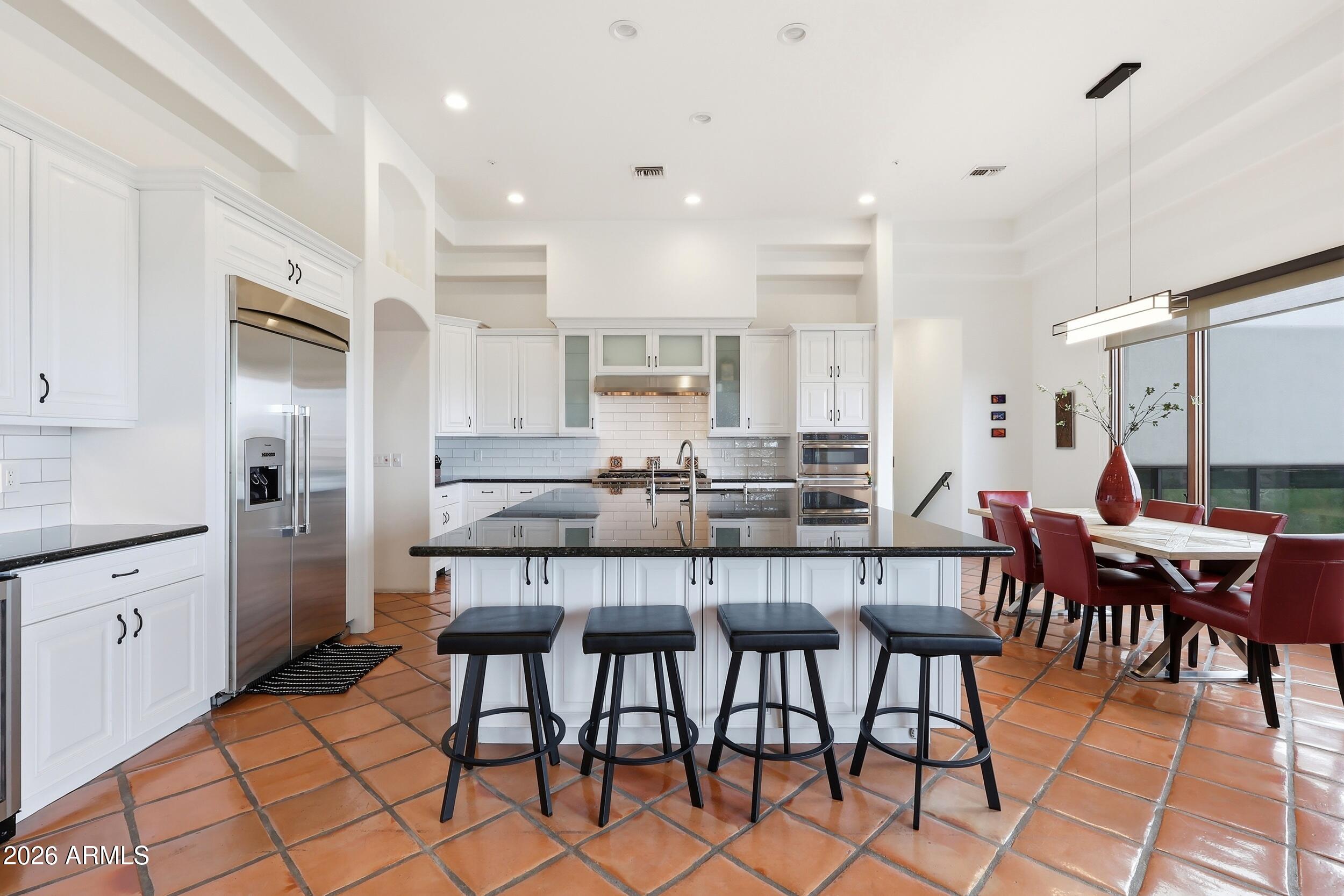 CUESTA ACRES - Residential