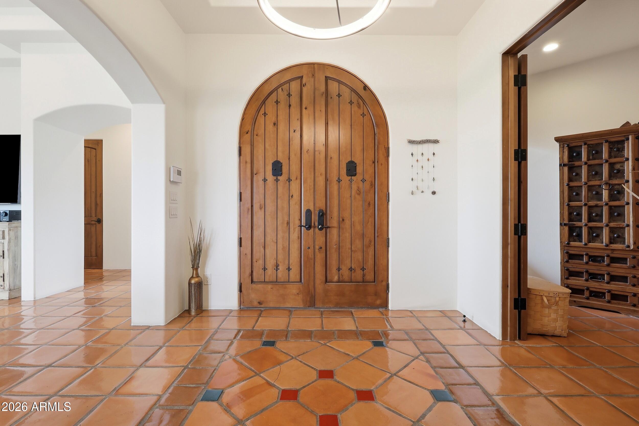 CUESTA ACRES - Residential