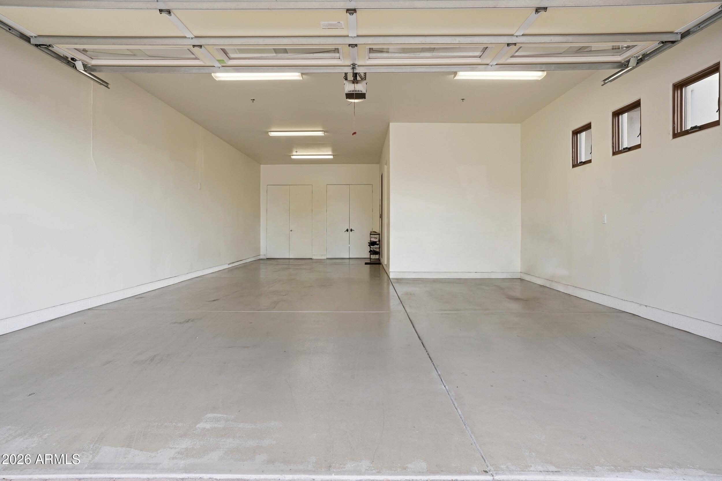 CUESTA ACRES - Residential