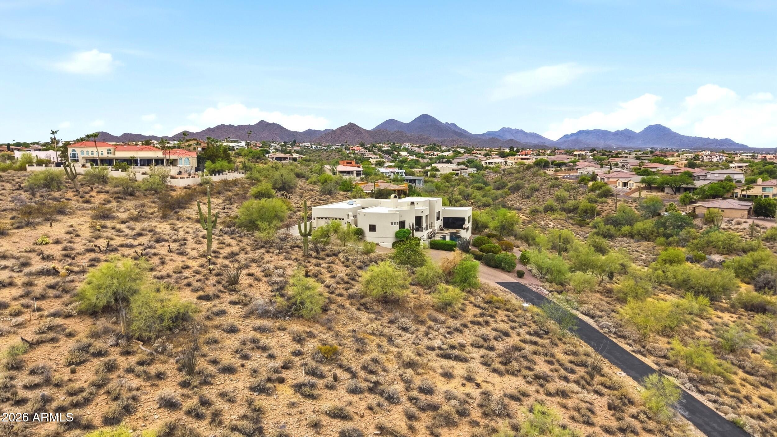 CUESTA ACRES - Residential