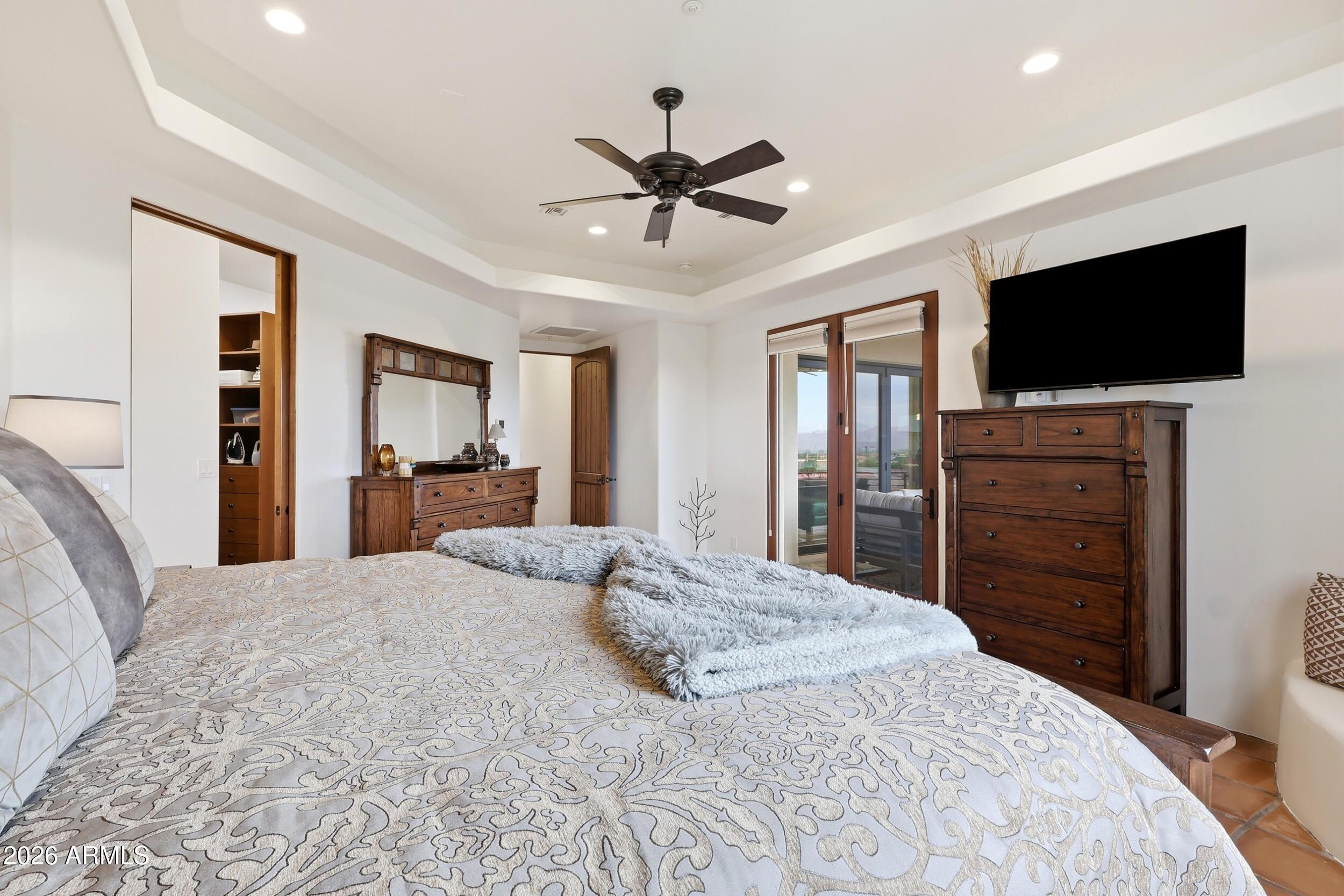 CUESTA ACRES - Residential