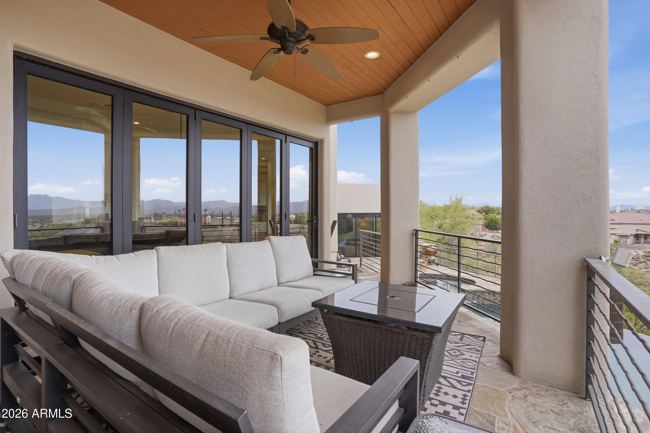 CUESTA ACRES - Residential