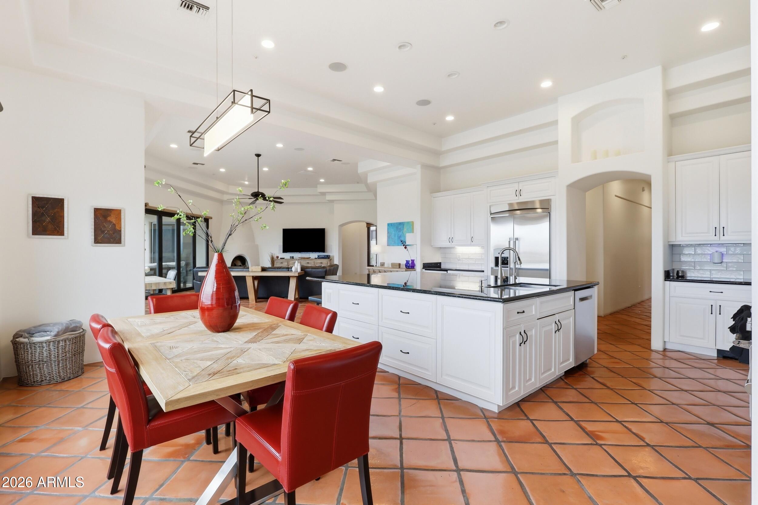 CUESTA ACRES - Residential