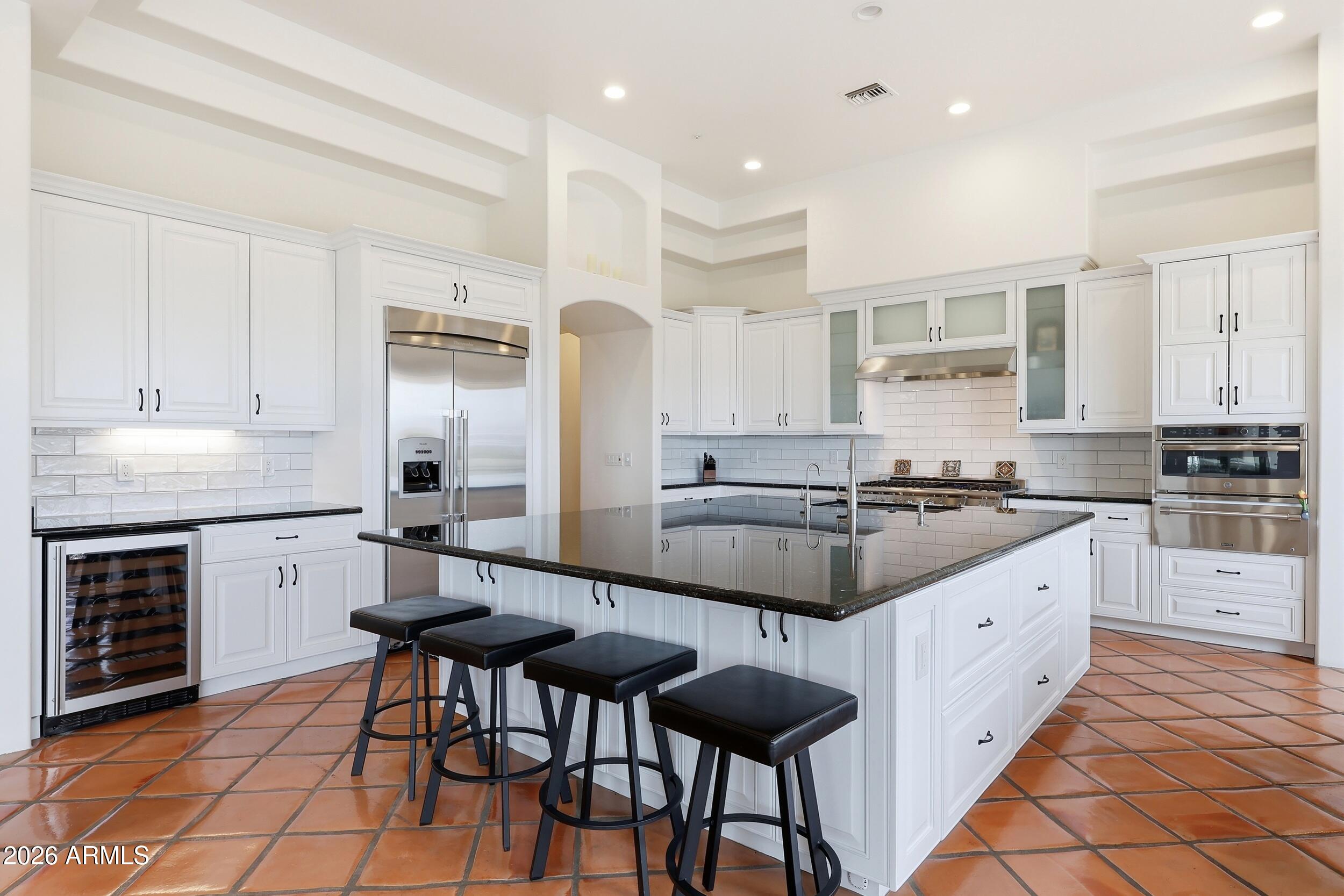 CUESTA ACRES - Residential