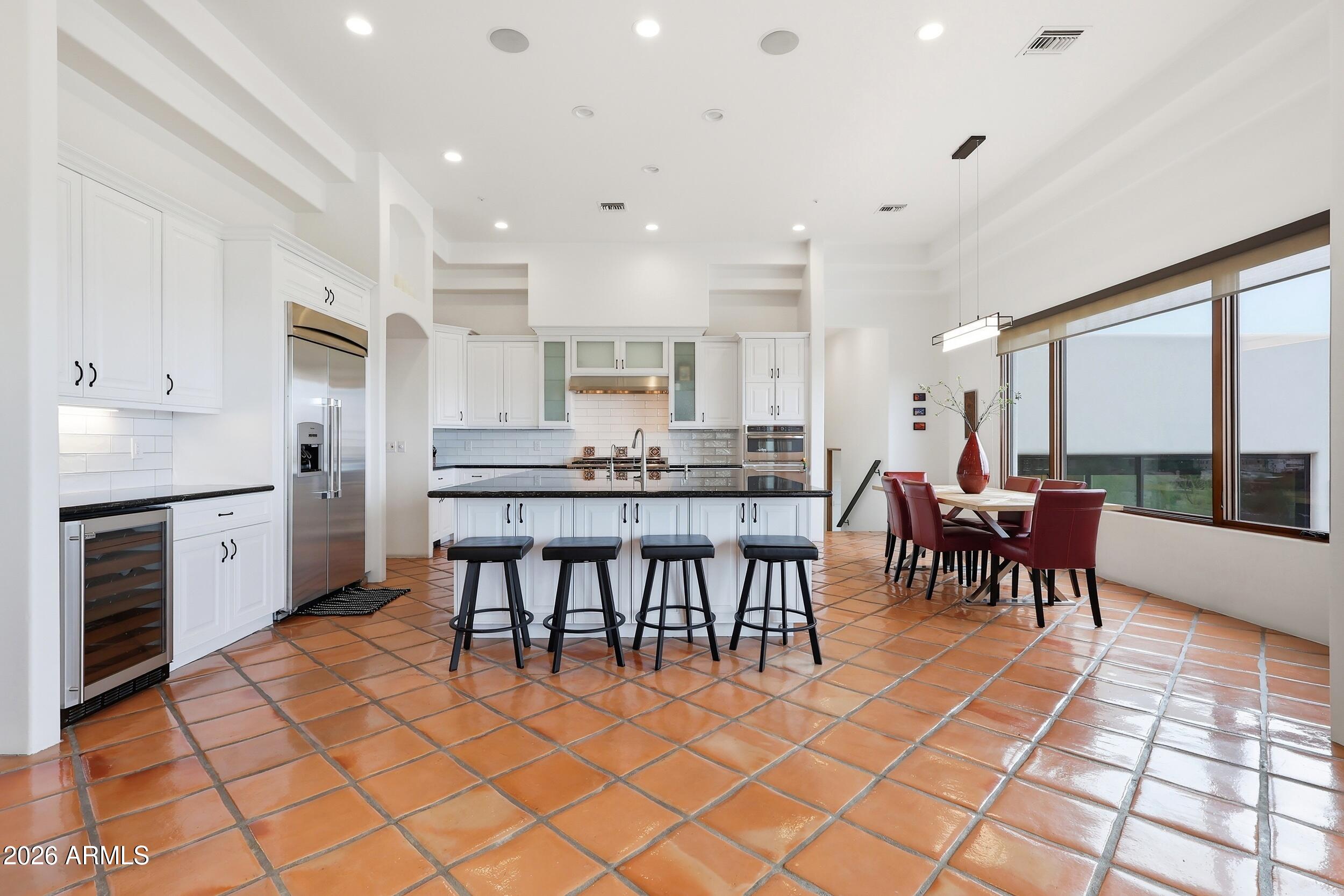 CUESTA ACRES - Residential