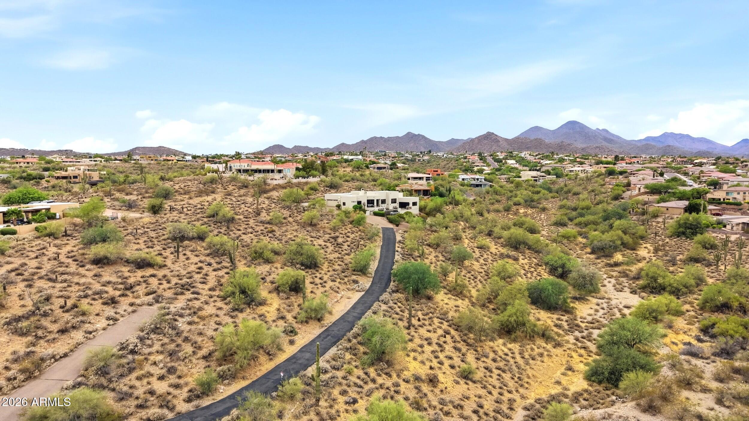 CUESTA ACRES - Residential